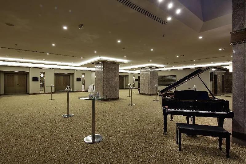 Hilton Izmir Hotell 5*,  Turkiet